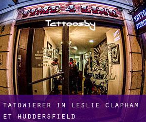 Tätowierer in Leslie-Clapham-et-Huddersfield